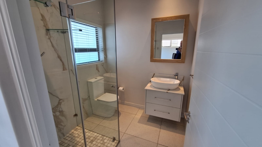 3 Bedroom Property for Sale in Sandbaai Western Cape
